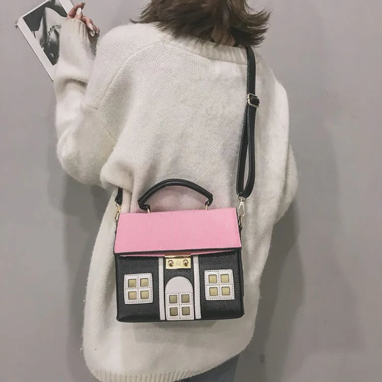 CUTE HOUSE HANDBAG